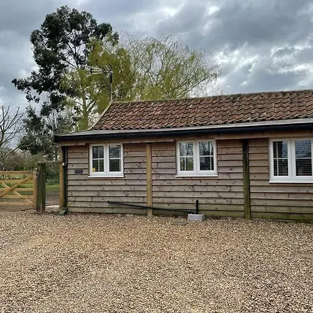 Mustard Pot Cottage Eye  Exterior photo